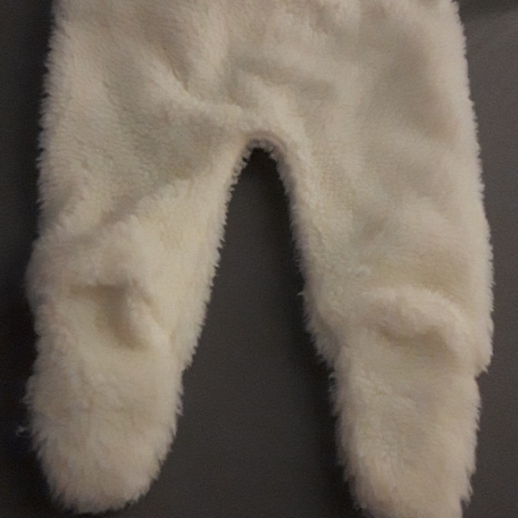 Onesie - Picture 5 of 8